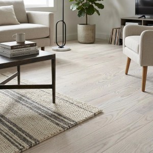 PREFINISHED-PARQUET-3-Strip-Oak-Matt-White-Varnish-10-copy copy